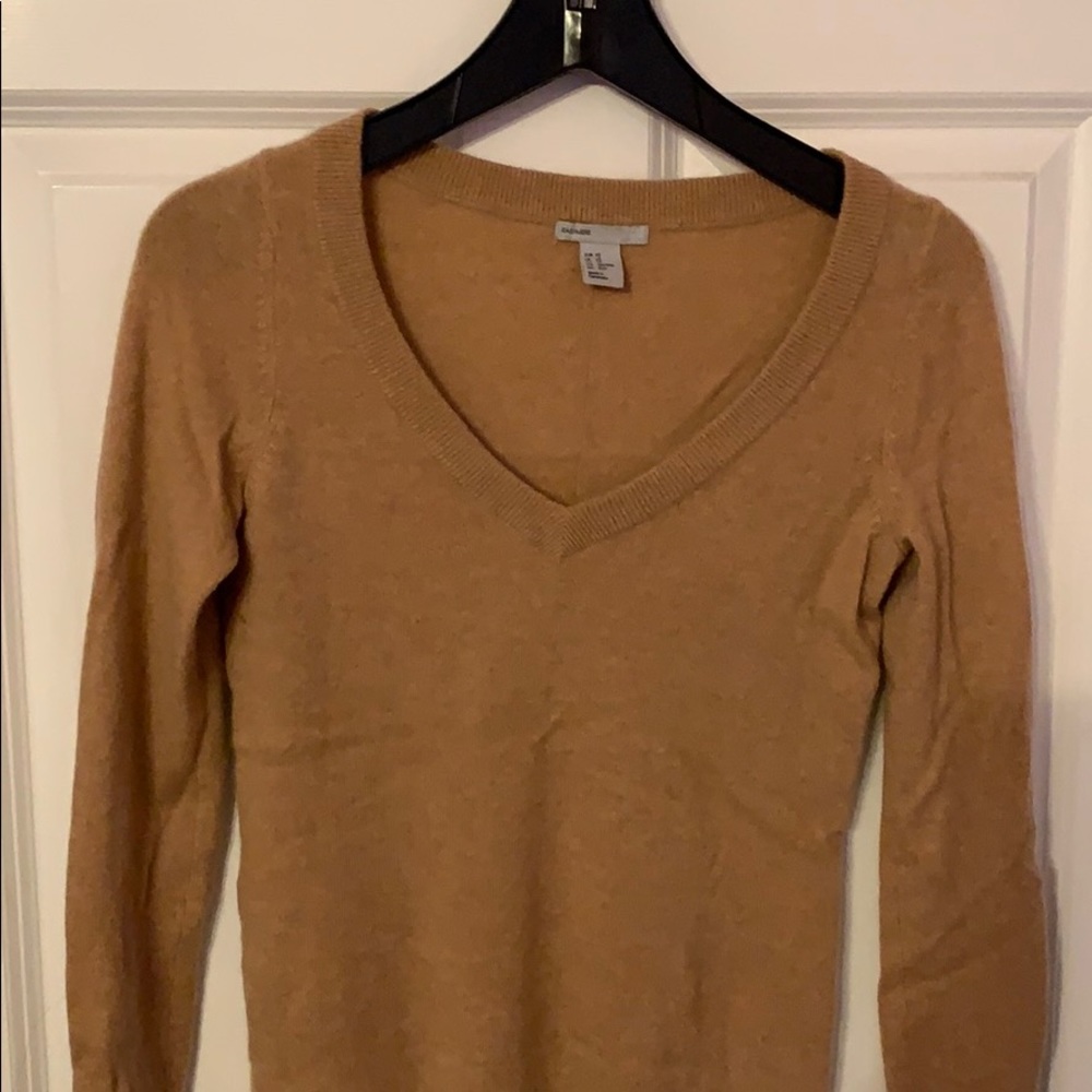 HM cashmere sweater